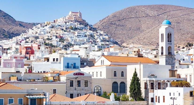 Erős évet zár a görög turizmus, a magyar utazók is visszatértek a hellén tengerpartra