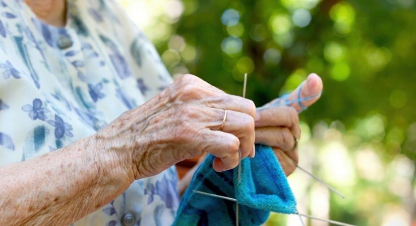 A nyugdíjasok most jól figyeljenek, fontos információ érkezett a 13. havi nyugdíjról