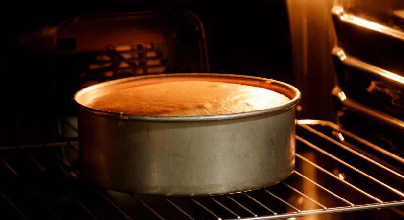 Zseniális női trükk: Ettől lesz szupermagas a piskóta