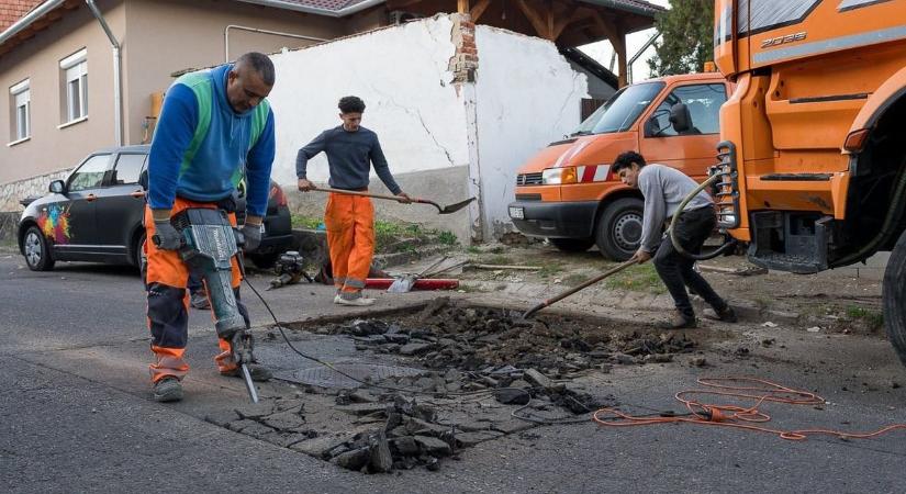 Folyamatos a kátyúzás és az útfelújítás Egerben