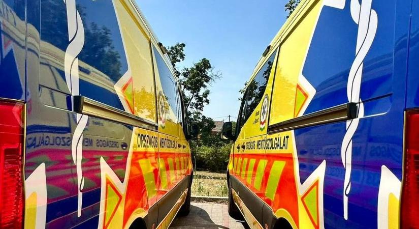 Ebéd közben rángatózni kezdett, majd összeesett egy szívbeteg férfi - felesége küzdött az életéért