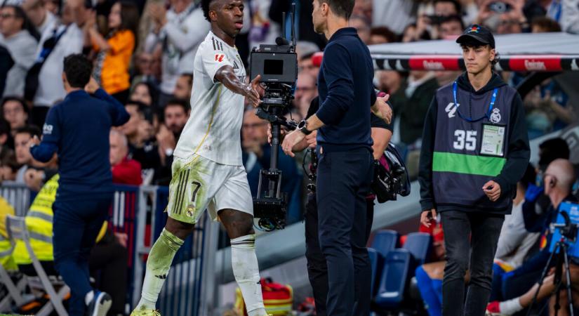 Feszültség alakult ki Xabi Alonso és a játékosok között Madridban