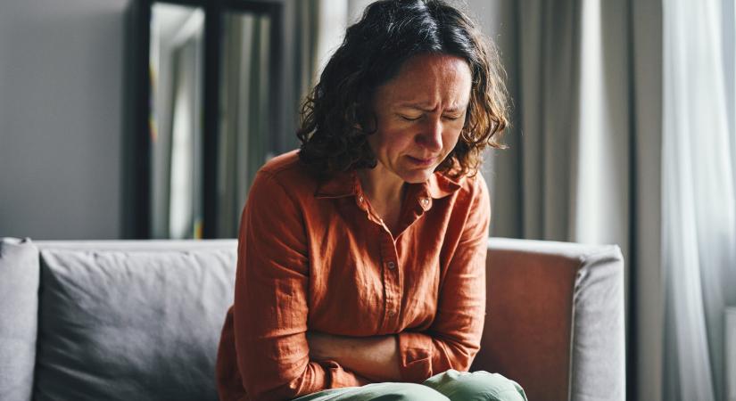 Égő érzés hastájon: komoly bajra figyelmeztethet – Ezek lehetnek a további intő jelek