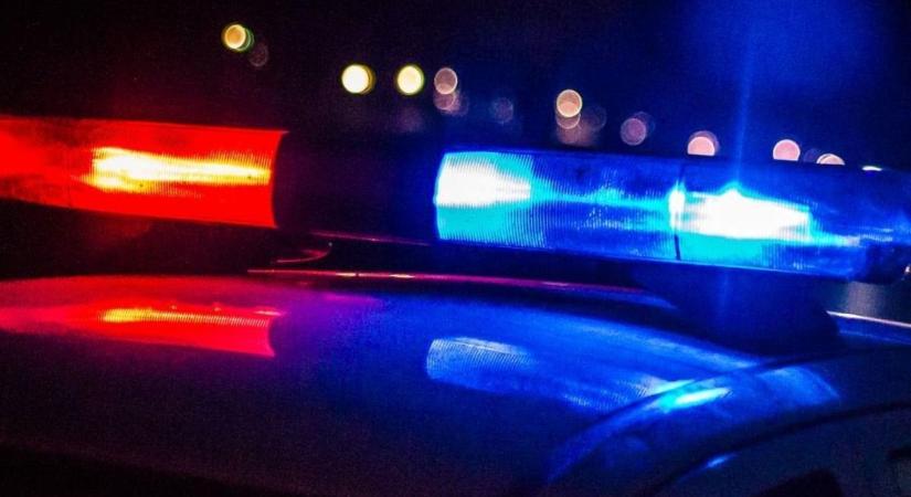 Ráfutásos balesethez riasztották a balatonfüredi tűzoltókat