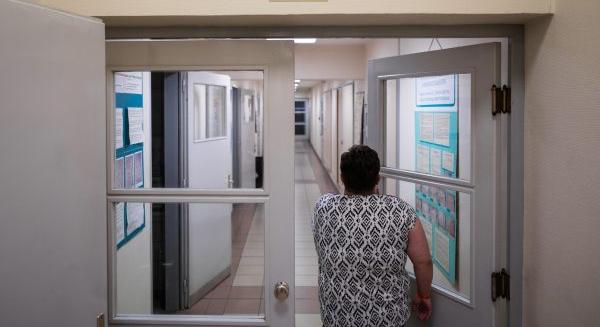 „Egyetlen vizsgálat 39 ezer 800 forintba kerül” – visszalőnek a Pintér Sándorék, szerintük képmutató Magyar Péterék egészségpolitikusa