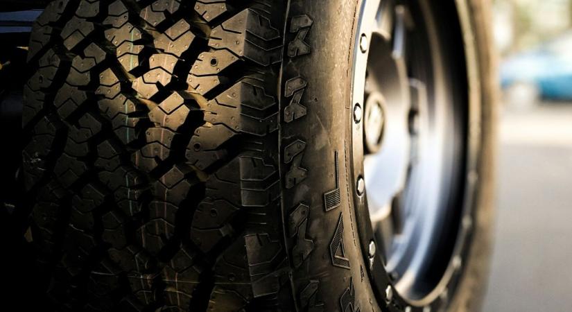 Nem 2, nem 2,5: ez az ideális guminyomás télen az abroncsokban, hogy kevesebbet fogyasszon az autód