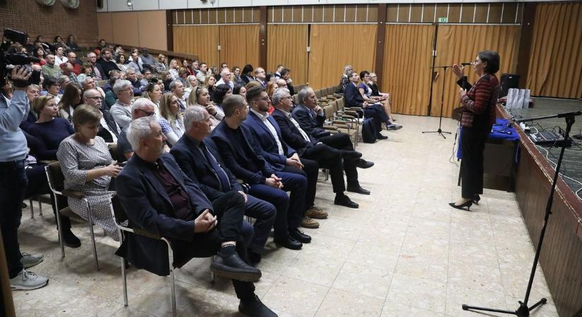 Fókuszban a szakképzés – közös konferenciát tartott Szombathelyen a Kulturális és Innovációs Minisztérium és a Nemzeti Pedagógus Kar