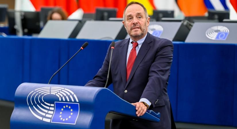 Hölvényi György: Európa határait a jó döntések védik - a baloldal újra leszavazta a józan észt