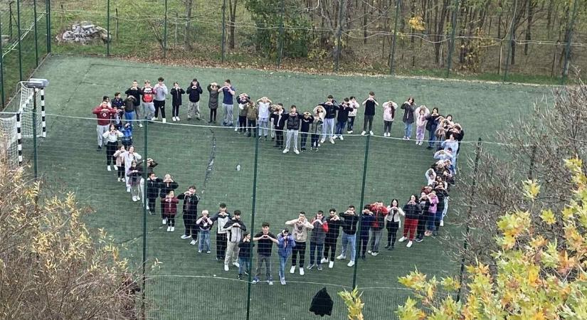 A rendőrség kiemelt feladata a gyermekek védelme