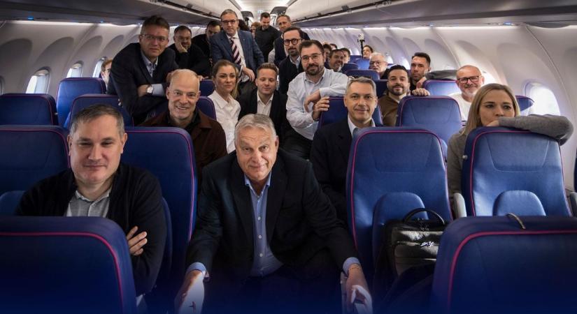 Orbán Viktor és kormányzati delegációja megérkezett Washingtonba