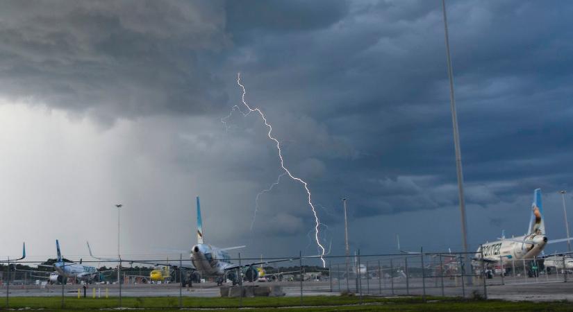 9 vármegyében ködveszély, ekkor érkezik az eső pontosan - Időjárás-előrejelzés