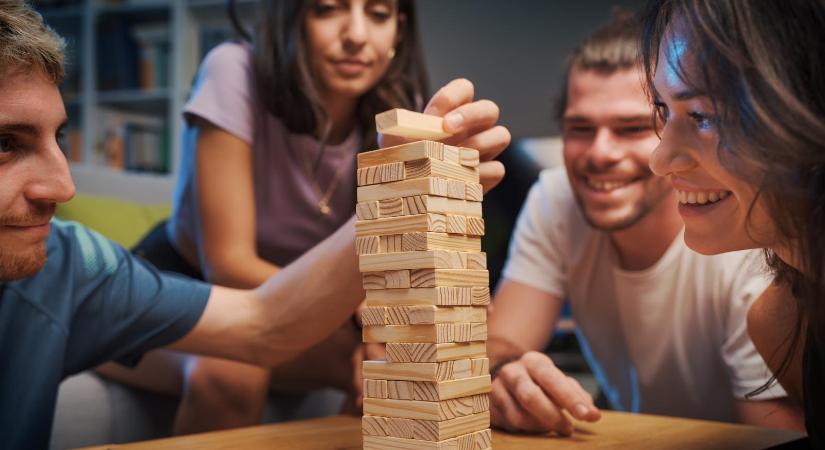 Játszani mindenképp engedd!