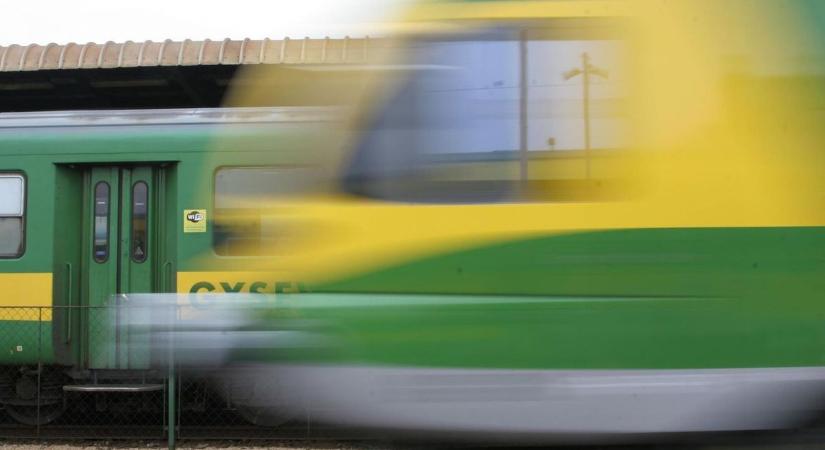 Rendkívüli közlekedési helyzet: nem tudott elindulni egy vonat a szombathelyi állomásról