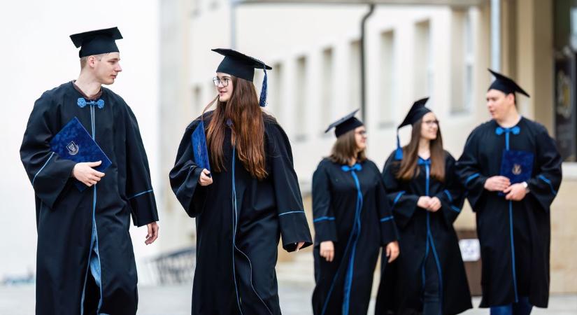 A jövőd velünk indul – keresztfélév a Pannon Egyetemen!