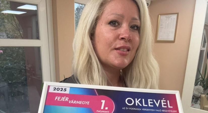 Újabb siker: ő lett Az Év Fodrásza Fejérben