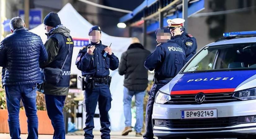 Halálos lövöldözés volt egy bécsi vendéglátóhelyen, szökésben az elkövető - helyszíni fotók