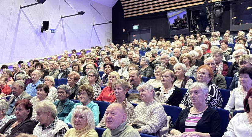 A hála és szeretet napja