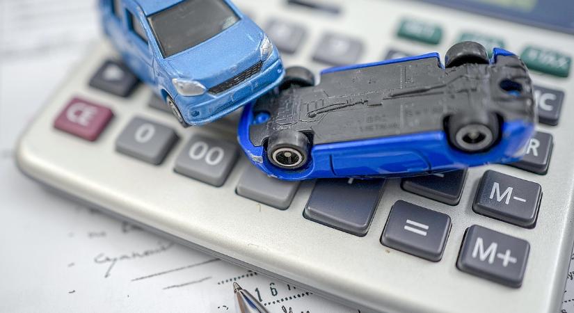 Befagyott árak, mozgalmas kampány – elrajtolt az év végi kötelezőváltás