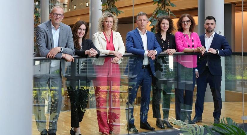 Sorra szedi áldozatait saját pártján belül a Tisza vezére