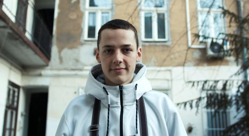 Hónap végén érkezik a Pogány Indulóról készült sorozat - Vajon mit mondana anya (VIDEÓ)