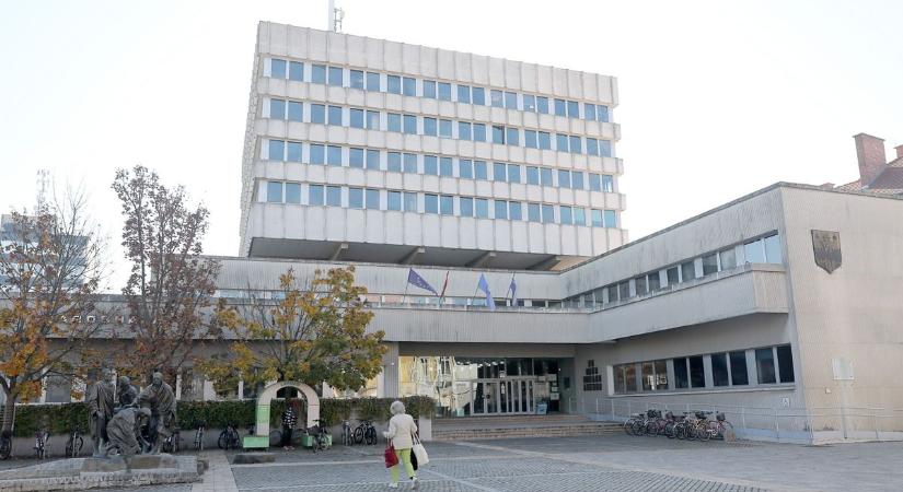 A Városháza felújítása miatt két hétre lezárják a Bejczy István utcát Szombathelyen