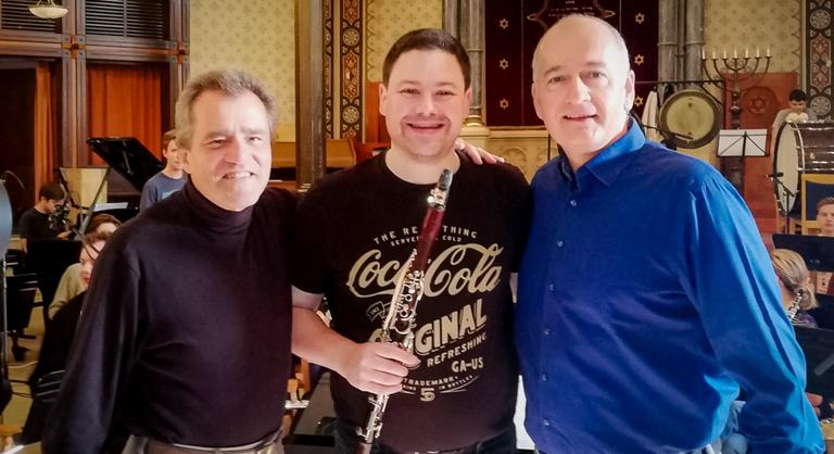 Magyarok karnyújtásnyira a Grammy-díjtól, az album felkerült a nevezési listára