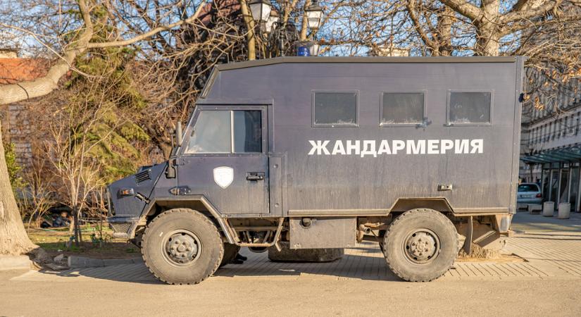 Tragikus véget ért egy migránsokkal teli kisbusz üldözése Bulgáriában