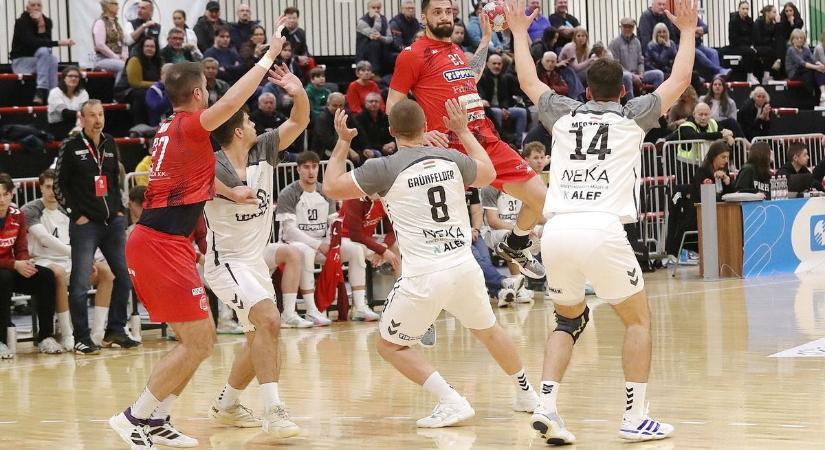 Balatonfüreden javítana a Csurgó