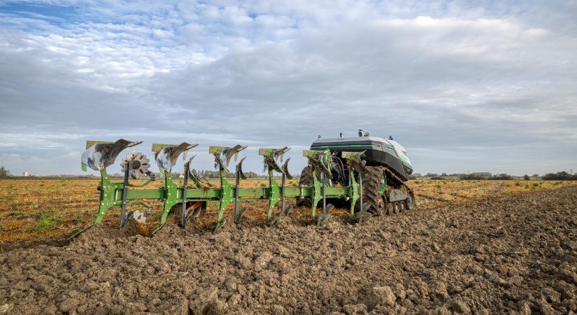 230 lóerős és autonóm? Igen, létezik!