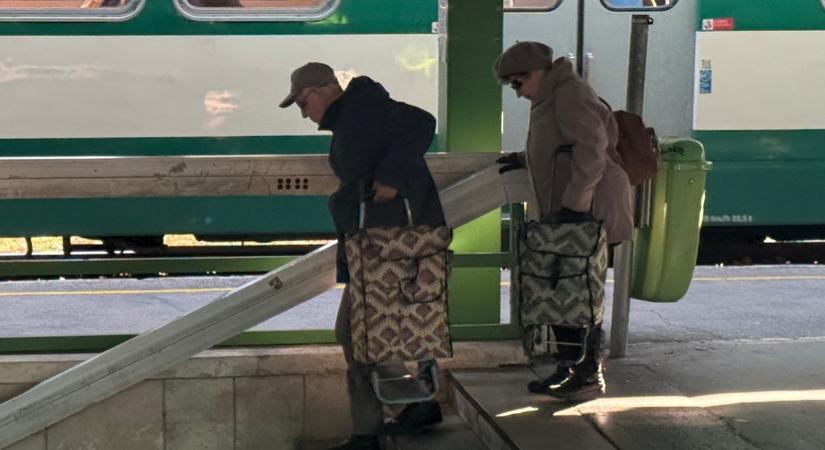 Csillagháborús valóság – Vitézy Dávid a tram-train költségeire emlékezteti Lázár Jánost