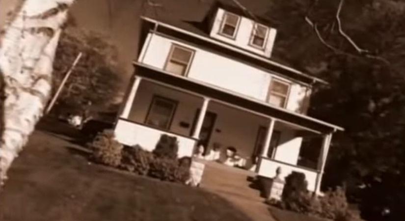 Hátborzongató, tele szörnyű dolgokkal: Felújítás előtt állva talált a házaspár egy titkos szobát