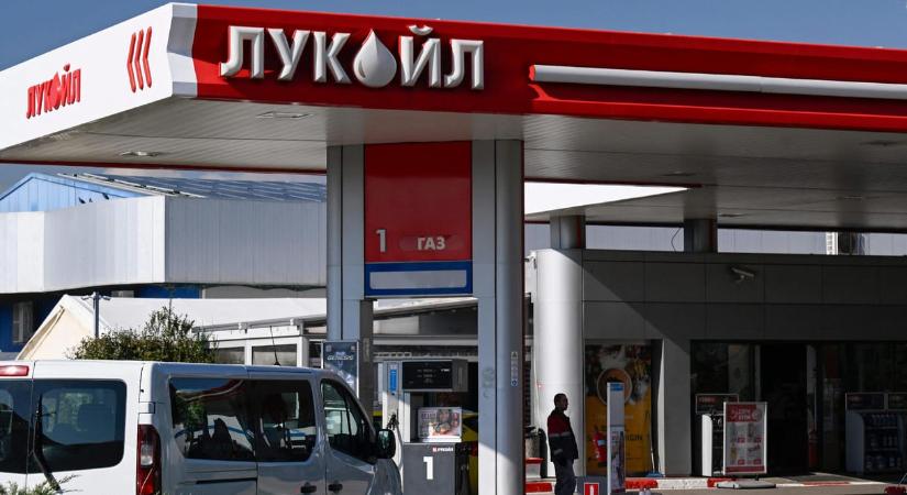 Visszavonta a Lukoilra tett ajánlatát a cég, amelyet az amerikai pénzügy a Kreml bábjának nevezett