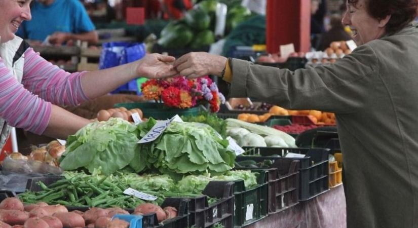 Termelői piac lesz Sopronnémetiben, zöldség, gyümölcs, füstölt áru, méz