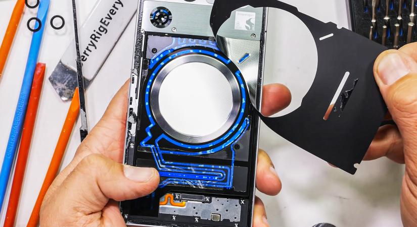 Csőtörés lett a Red Magic 11 Pro gyötréstesztjéből