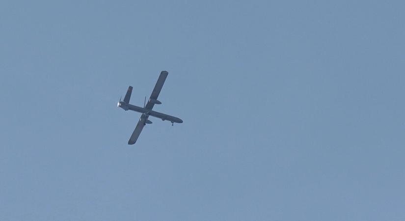 Drónt észleltek egy holland légibázis felett