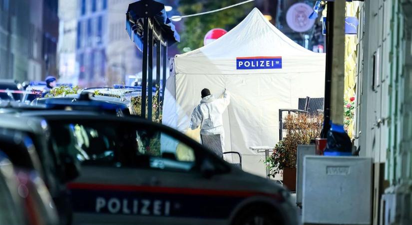 Többen is érintettek voltak a bécsi halálos lövöldözésben, egyiküket elfogták