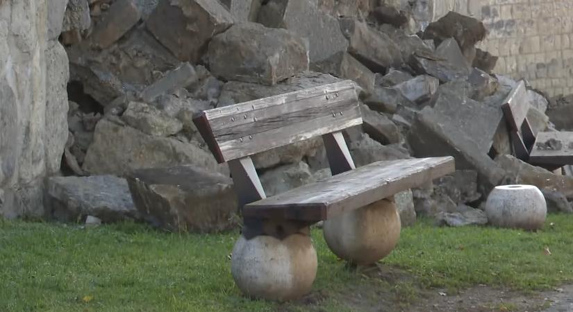 Leomlott az egri vár falának egy része, hatalmas robajra ébredtek a közelben élők
