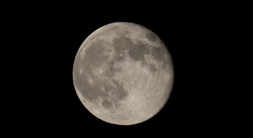 Rövid a létra, a jegy meg túl drága! De akkor hogyan jutunk el a Holdig?