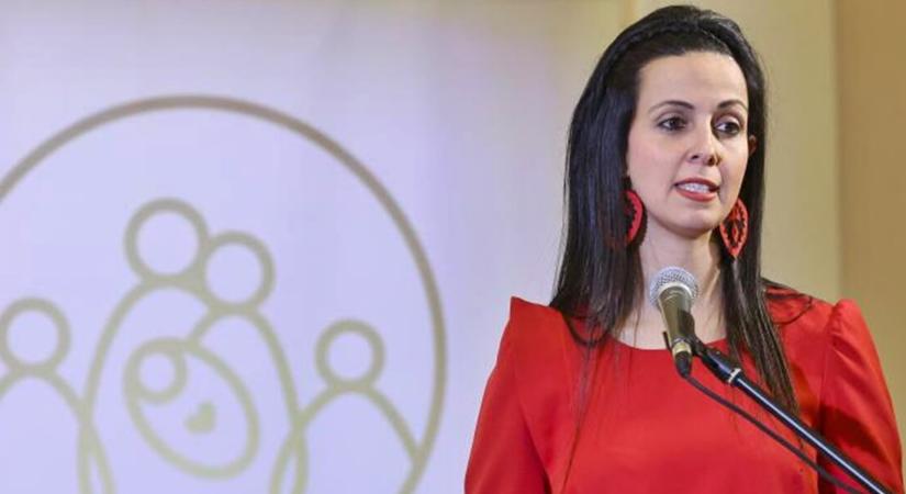 Koncz Zsófia: jövőre a GDP öt százalékát fordítja a kormány a családokra