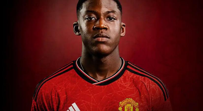 Elengedi Kobbie Mainoo-t a Manchester United, ha ebből a három játékosból egyet igazolnak a helyére
