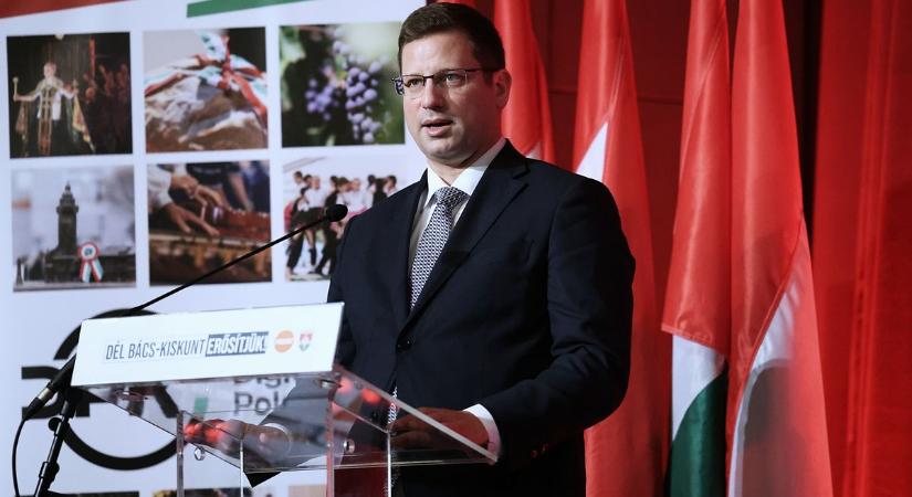 Gulyás Gergely: az amerikai–magyar kapcsolatok szempontjából egy új fejezet kezdete a mostani találkozó – fotók