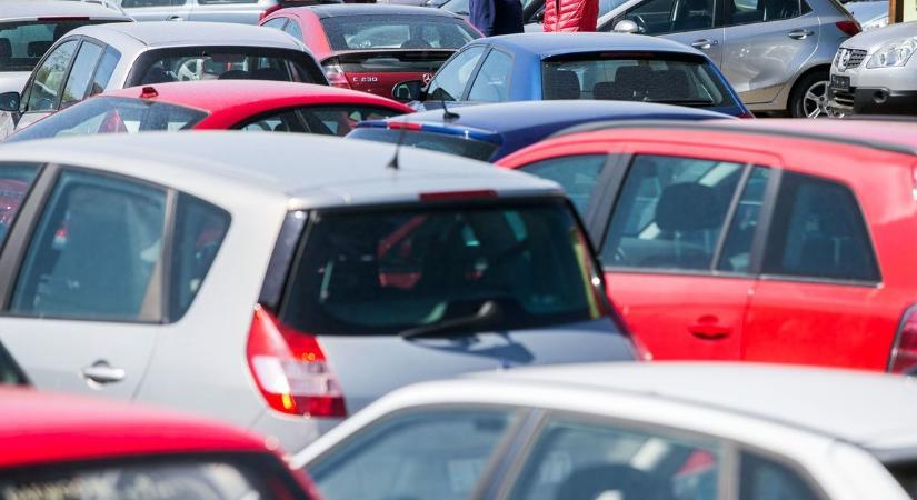 Háromszor verte át ugyanazt a férfit a miskolci autókereskedő: 25 millió a kár