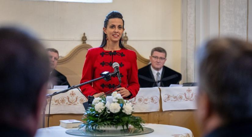 Nagy bejelentést tett az államtitkár: ennyi pénz jut a családokra