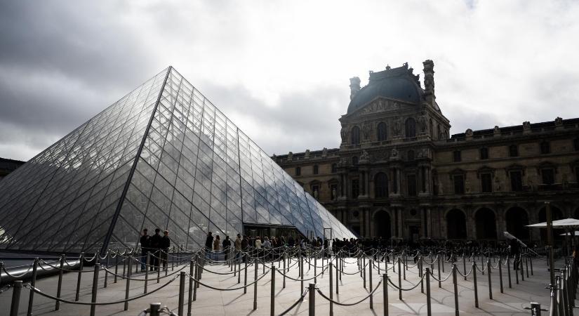 A Louvre egyik alkalmazottja szerint „Louvre” volt a jelszó a múzeum biztonsági kamera-rendszeréhez