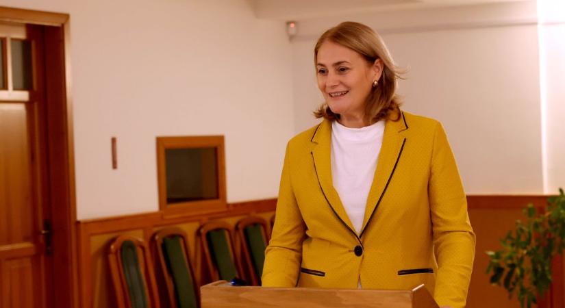 Megújulnak a hőgyészi utcák – fontos lépés a közlekedésbiztonságért (videóval)