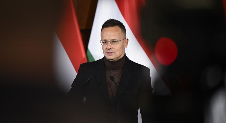 Szijjártó Péter nagy bejelentést tett: Magyarország űrállomást építene