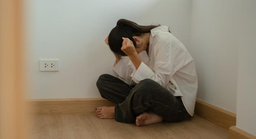 Engedély nélkül vágták le a nagyszülők a nem beszélő kisfiú haját – az anya kiborult