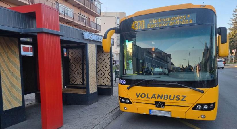 Busszal ütközött, aztán elhajtott Vásárosnaményban (fotókkal)