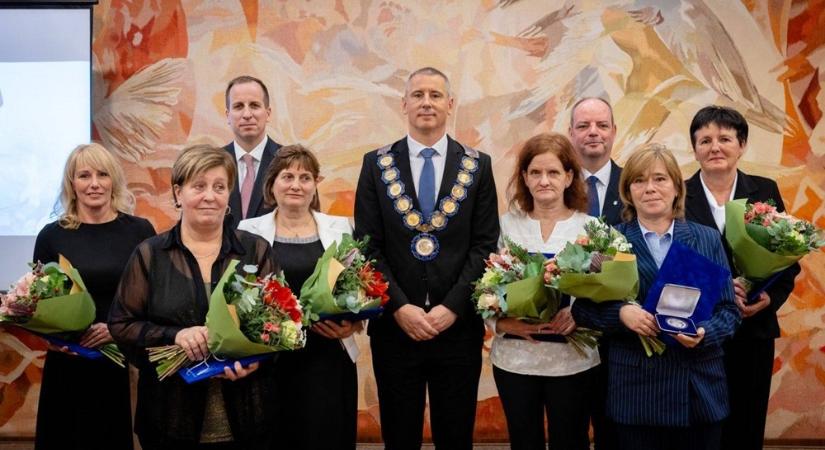Íme a szombathelyi szociális hét idei kitüntetettjei