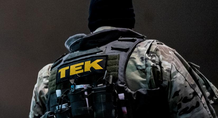 Budapesti óvodához kellett riasztani a TEK-et egy késes férfi miatt